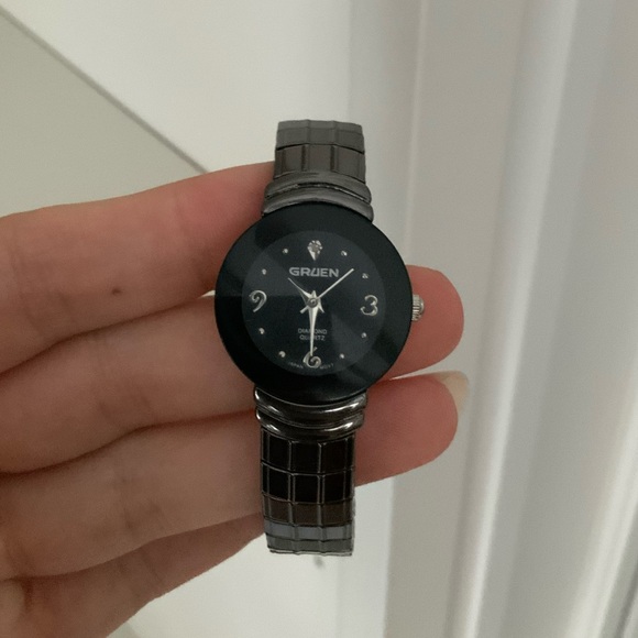 Vintage GRUEN Dimond Ladies Watch Black Tone Stretch Band in original box GU5015 - Picture 16 of 16